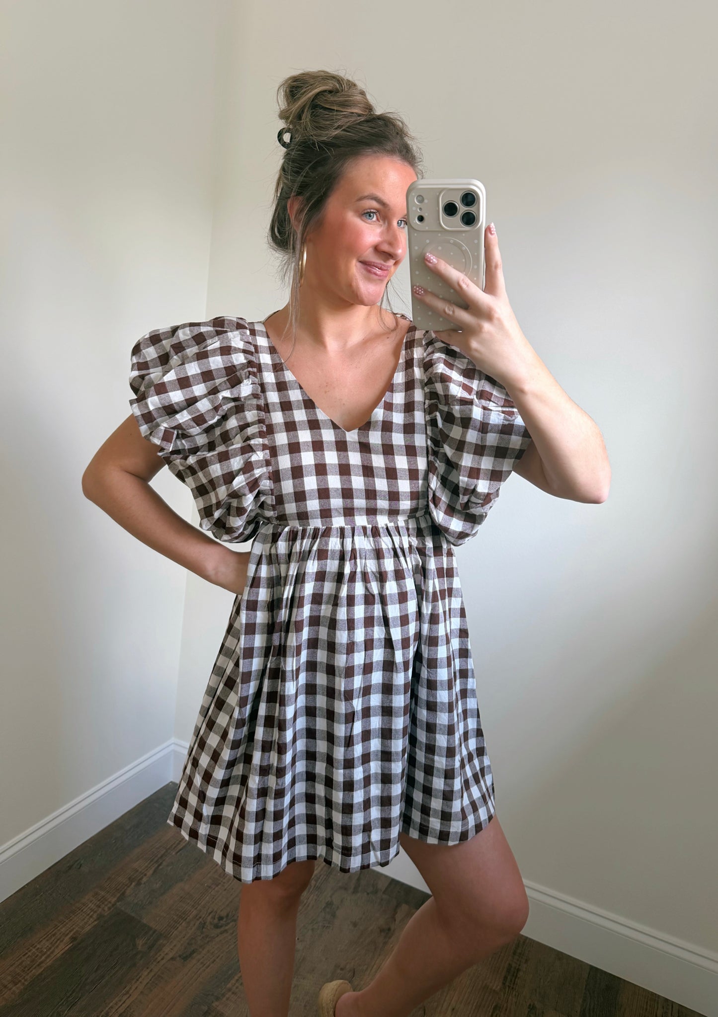 Brown Gingham Bubble Sleeve Dress