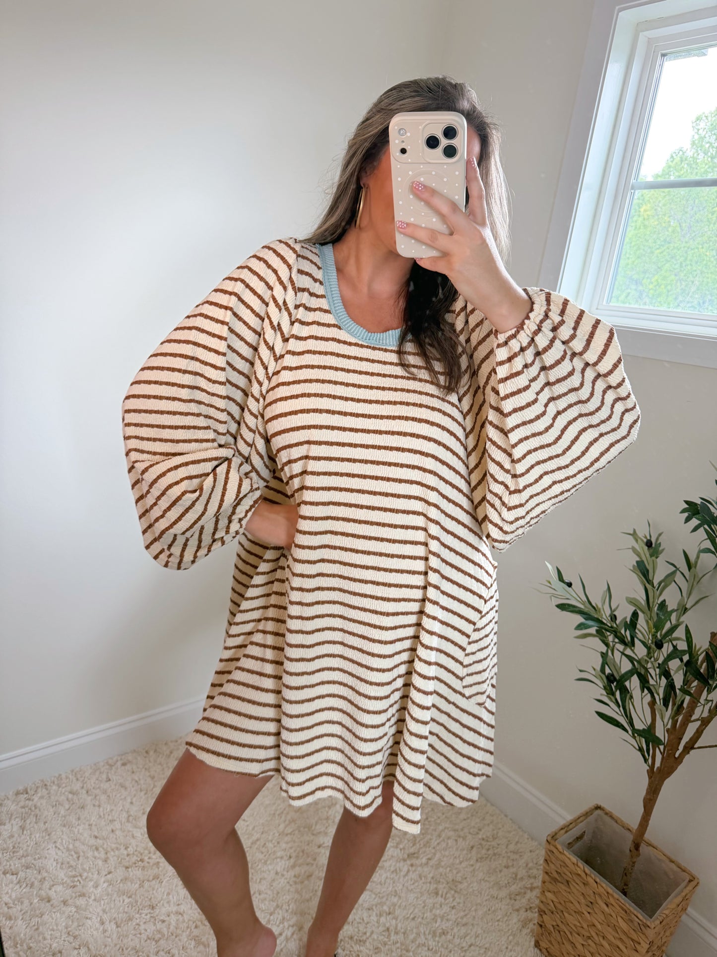 Meerkat Seafoam Dress